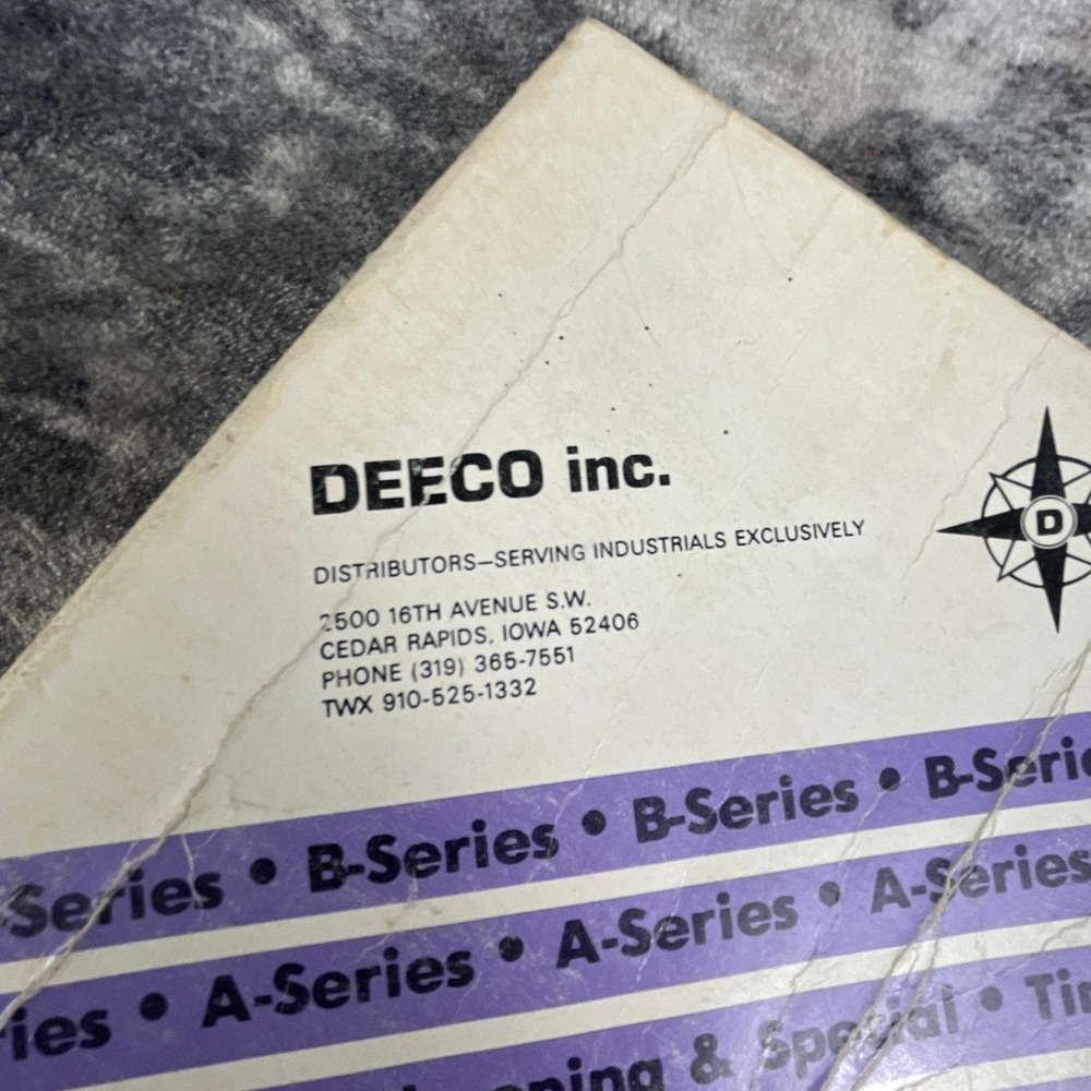 RCA COS/MOS Integrated Circuits Databook CDP1800 Microprocessor Solid State - Picture 4 of 10